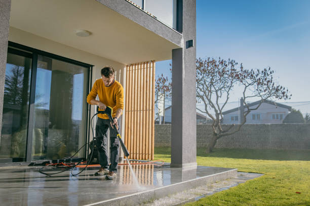 Animal Enclosure Cleaning in Tulia, TX